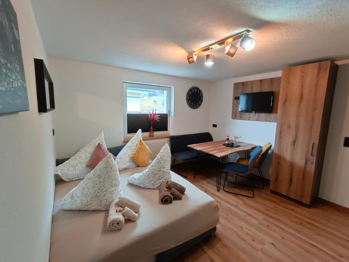 Haus Felix Appartement Pettneu am Arlberg Buitenkant foto